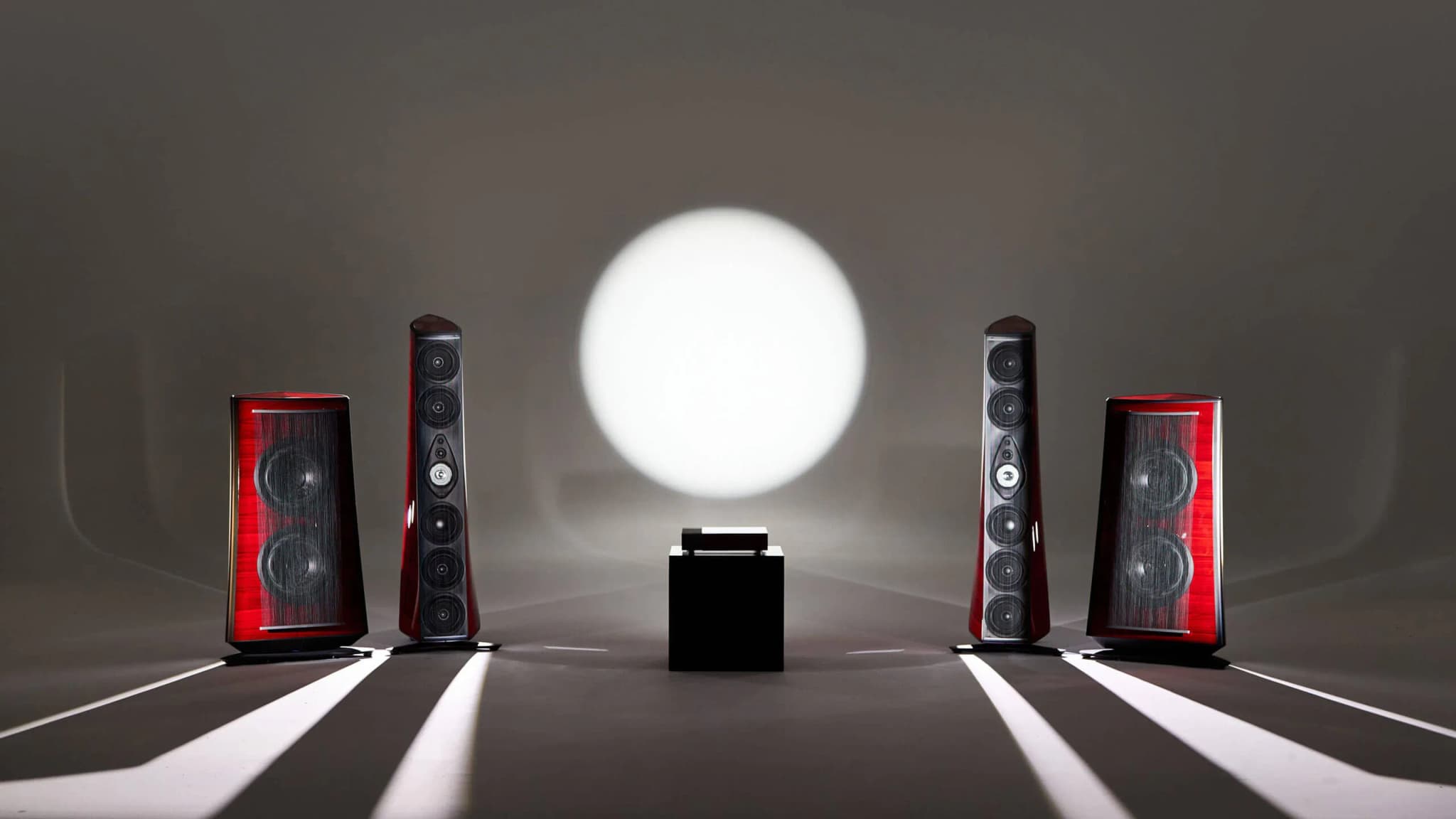 Sonus Faber Celebrates 40 Years with the Launch of the Exceptional Suprema