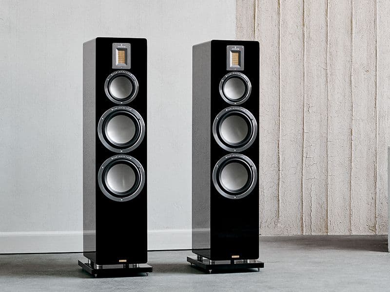 Audiovector QR Special Edition's Cryogenically Treated Wiring: A New Era of Sound Dynamics