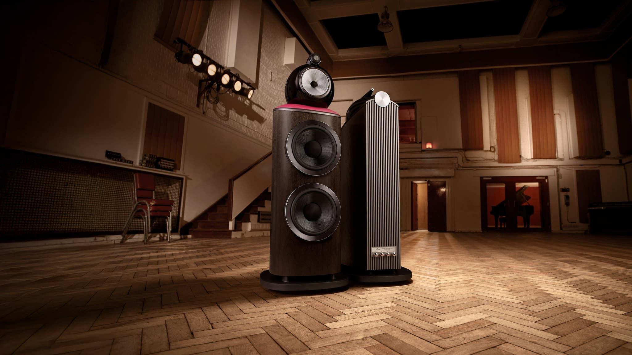 Bowers & Wilkins Unveils the 801 Abbey Road Limited Edition Speakers