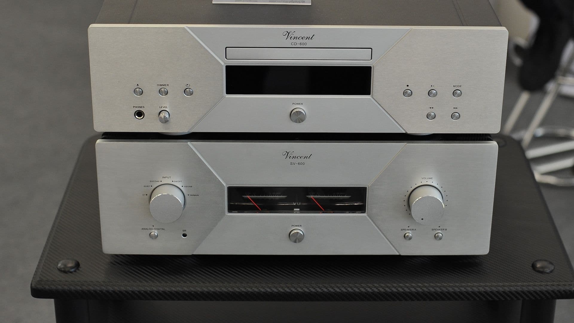 Vincent Unveils CD-600 and SV-600 Components at High End Show 2025