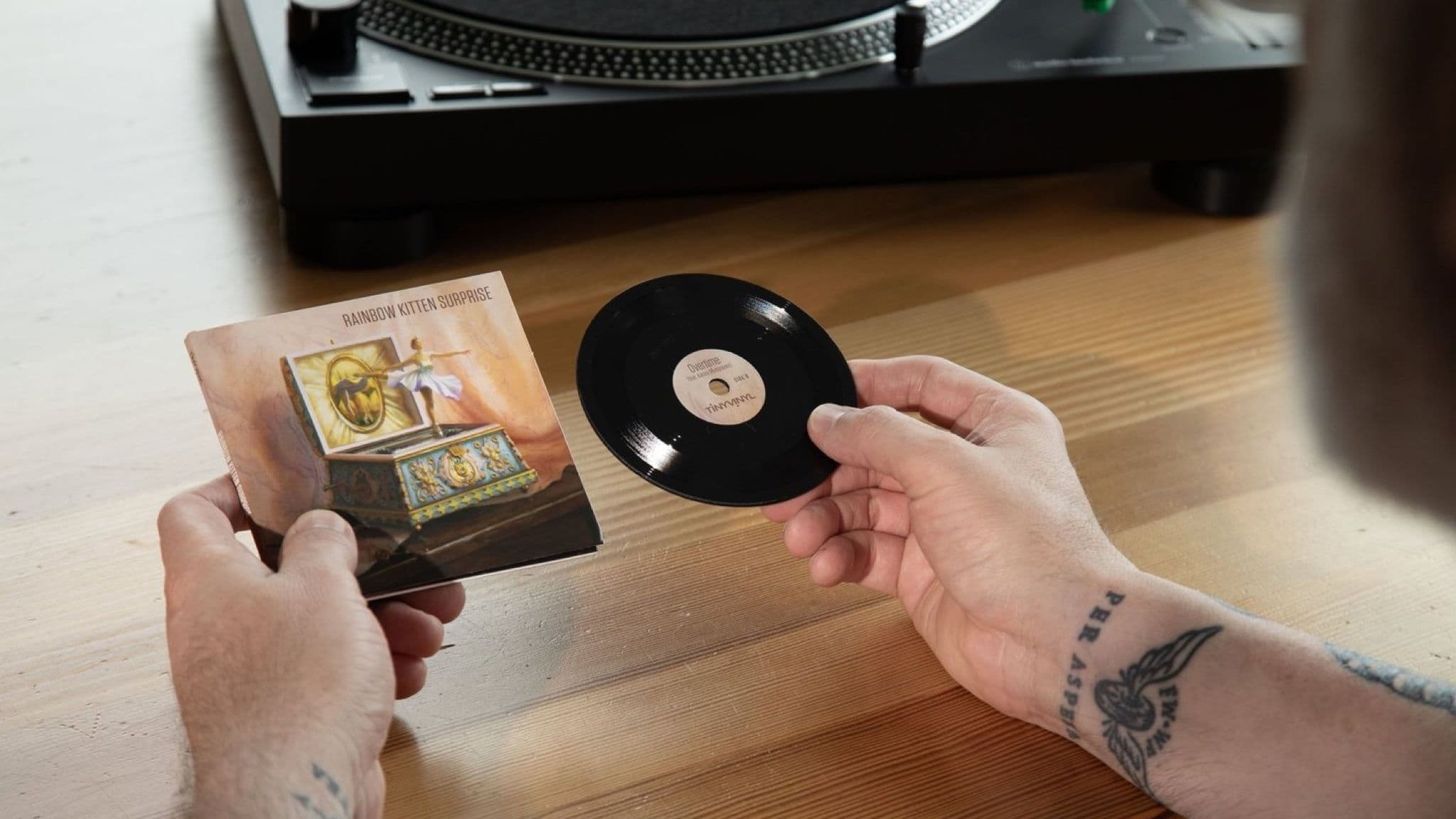 Discover Tiny Vinyl: The Miniature Revolution in Vinyl Records