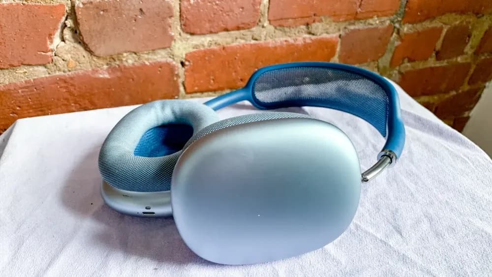 Apple Prioritizes Compact AirPods Development Over Updating AirPods Max
