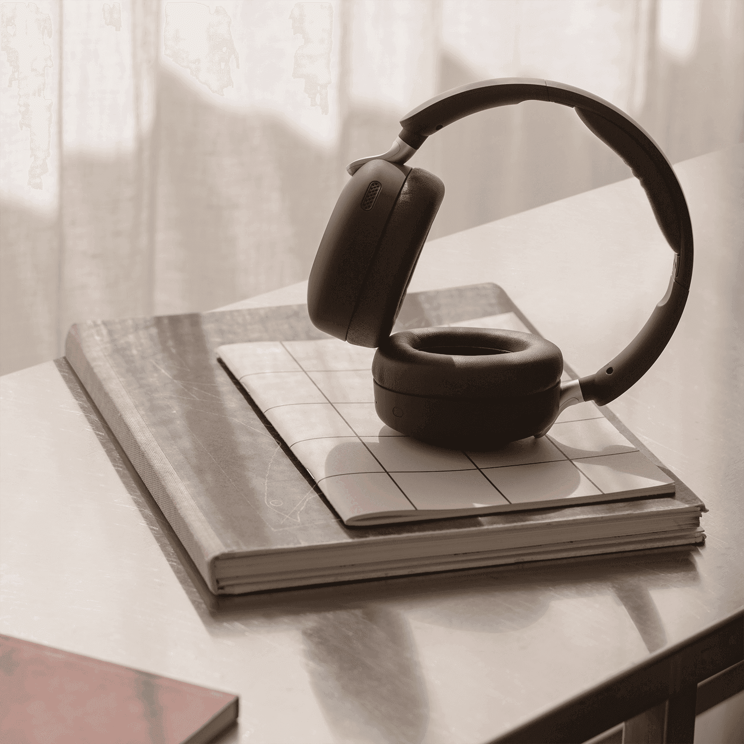 Sudio Wireless Headphones [K2 Pro] Introduces New Color: Chocolat Brown