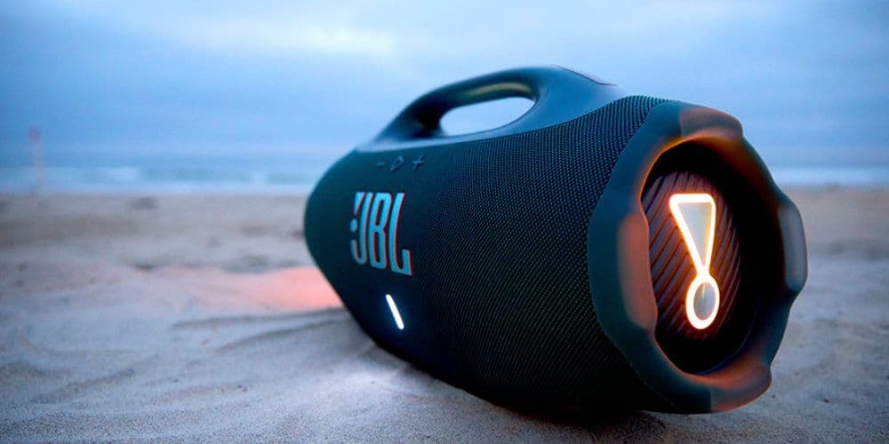 JBL Boombox 4 Delivers Bass Power for On-the-Go