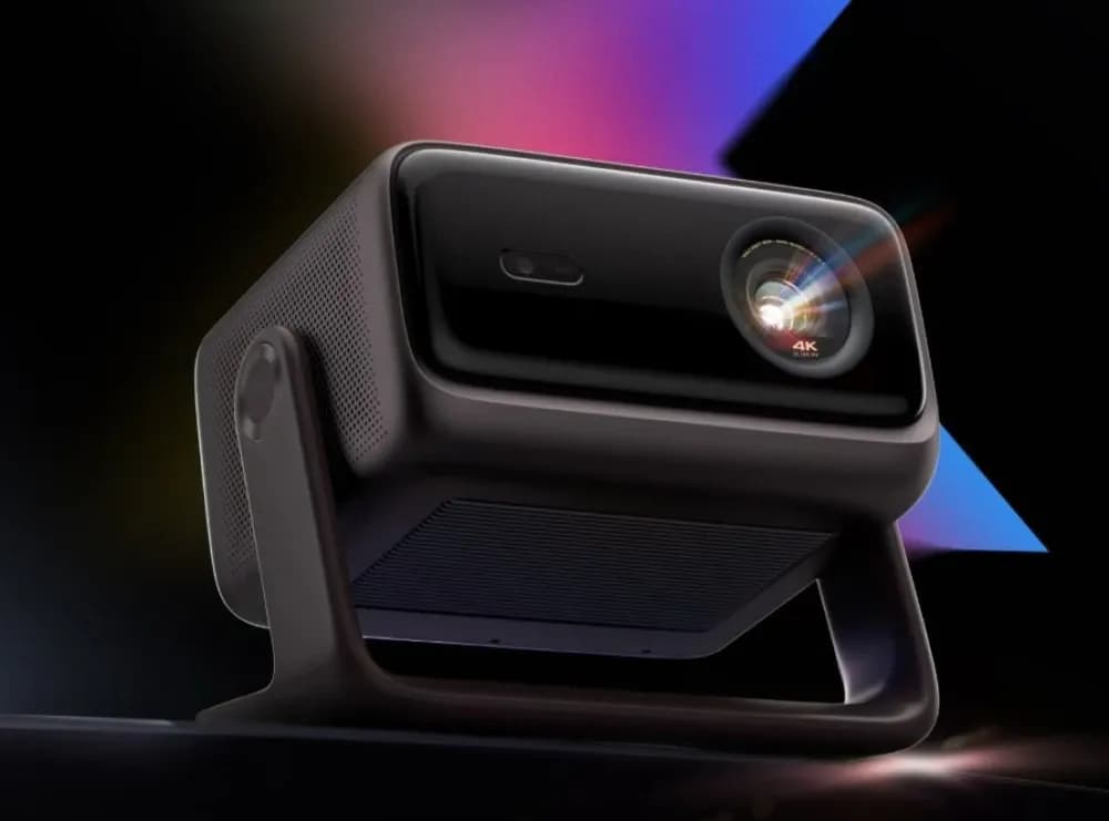 Dangbei X7 Pro: Advanced Laser Projector with High Brightness and Dynamic Contrast