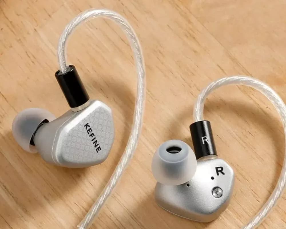 Kefine Klean SV: Ergonomic IEMs with High-Performance DLC Driver