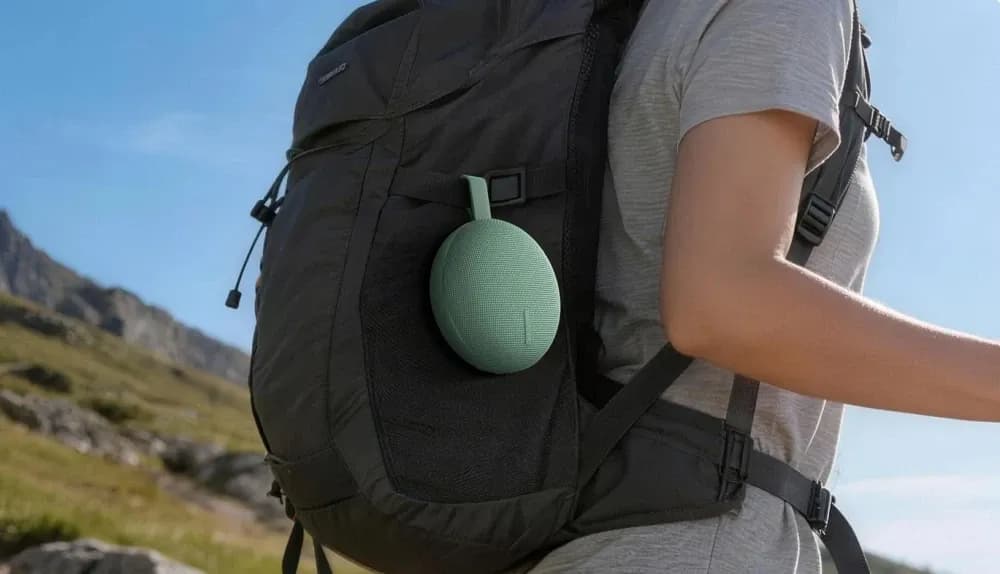 Xiaomi Essential — Waterproof Bluetooth Speaker with 10-Hour Battery Life