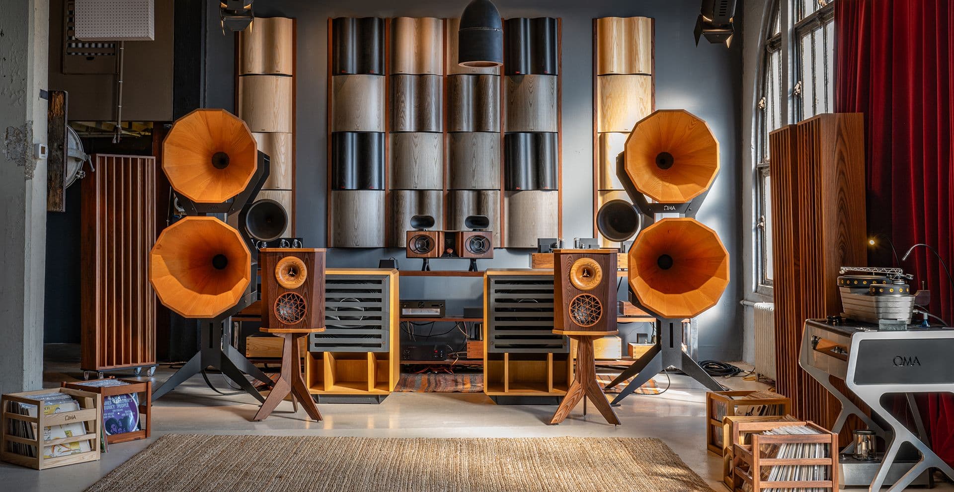 Audio-Technica Collaborates with Oswalds Mill Audio for Immersive Listening Session at 'Analog Market' Event