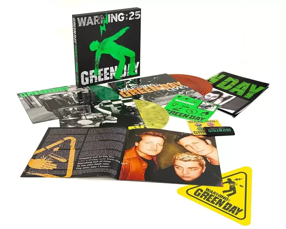 Green Day annonce la réédition deluxe pour le 25e anniversaire de l'album 'Warning'