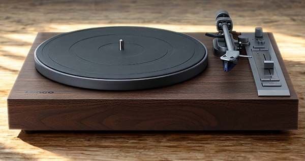 Lenco LBT-515: Modern Direct-Drive Turntable with Bluetooth & Gold-Plated RCA Outputs