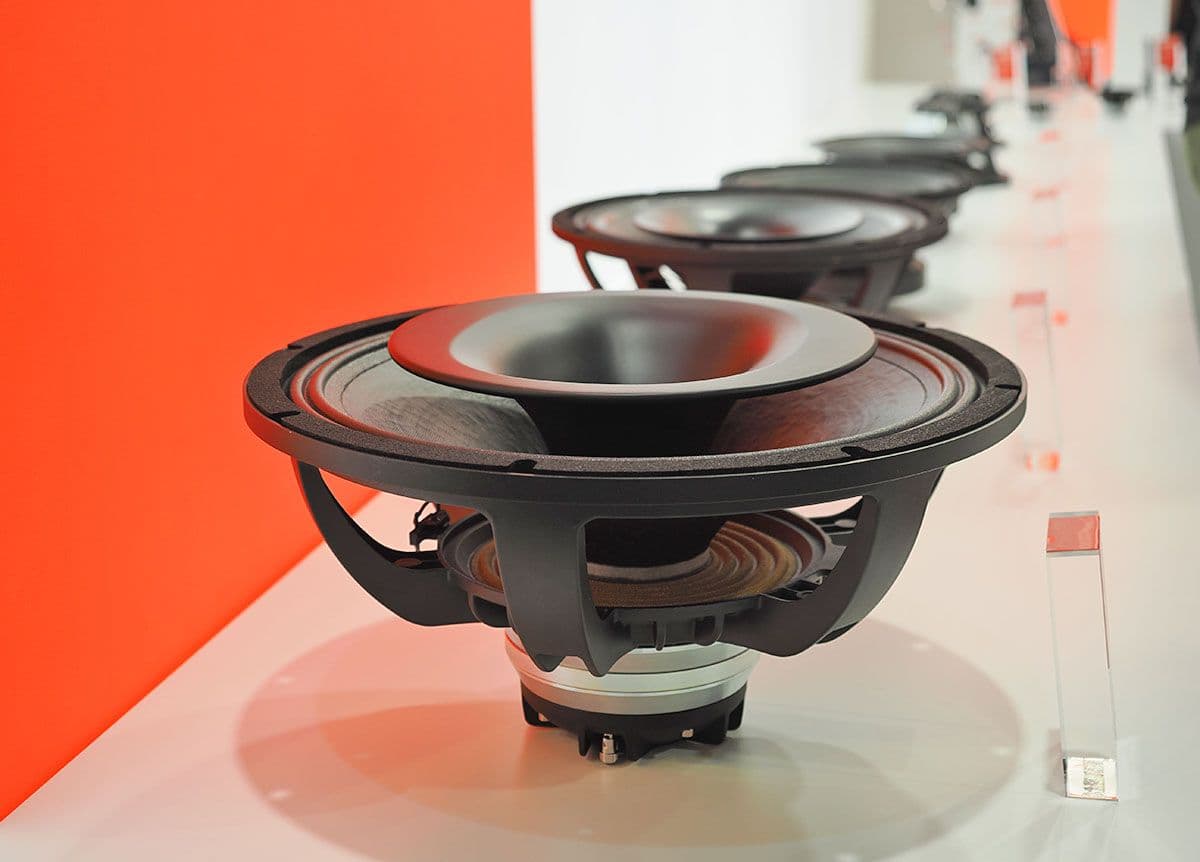 Lavoce Introduces Expanded 8” and 15” Common Magnet Coaxial Drivers for Professional Audio Applications