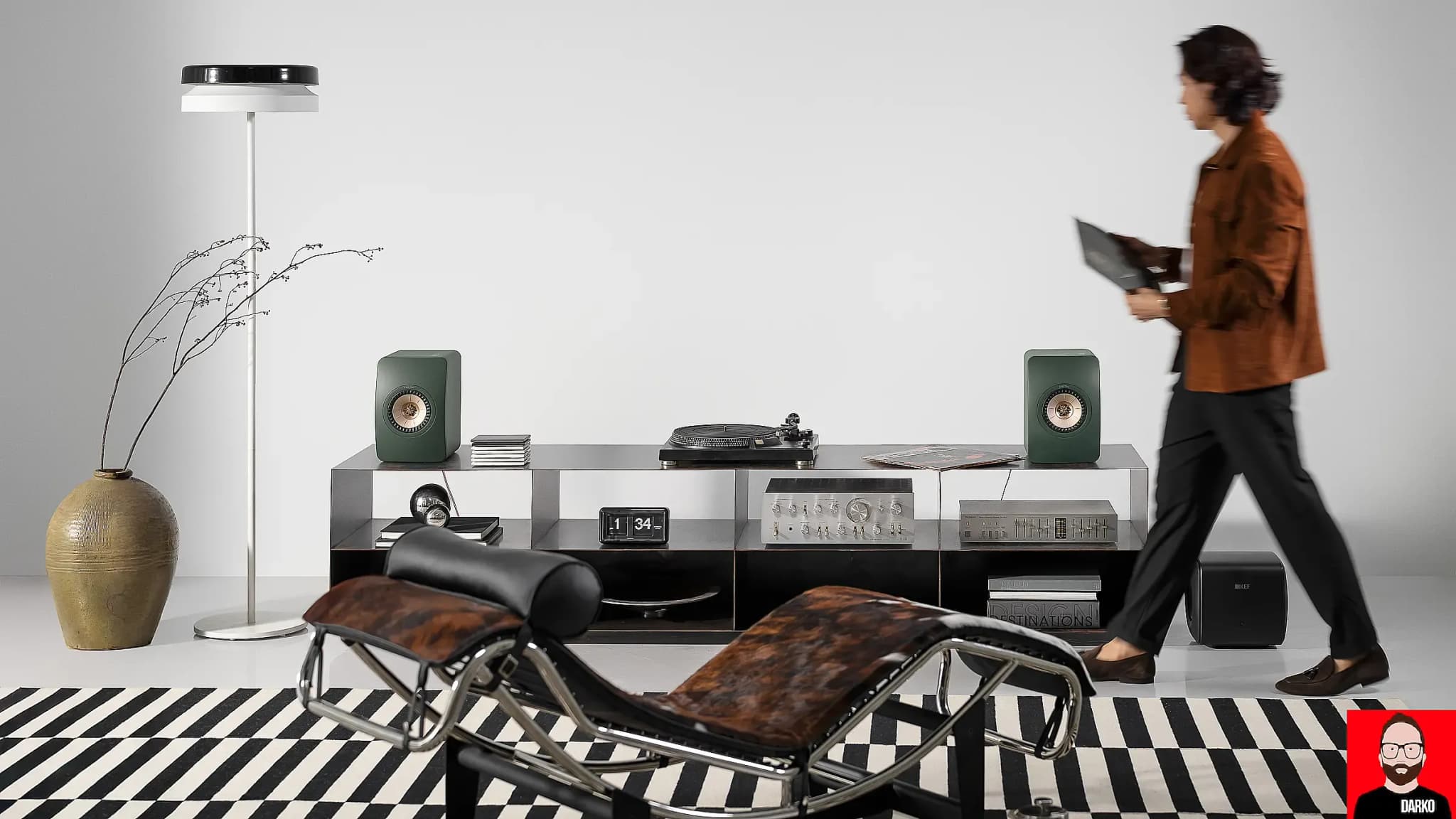 KEF's LS50 Meta and Wireless II Now Available in Sand Shell and Moss Green Finishes