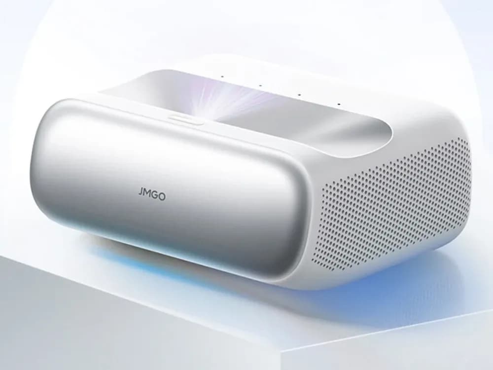 JMGO O3: Three-Laser Ultra-Short-Throw Projector with BT.2020, VRR, and Smart Functions