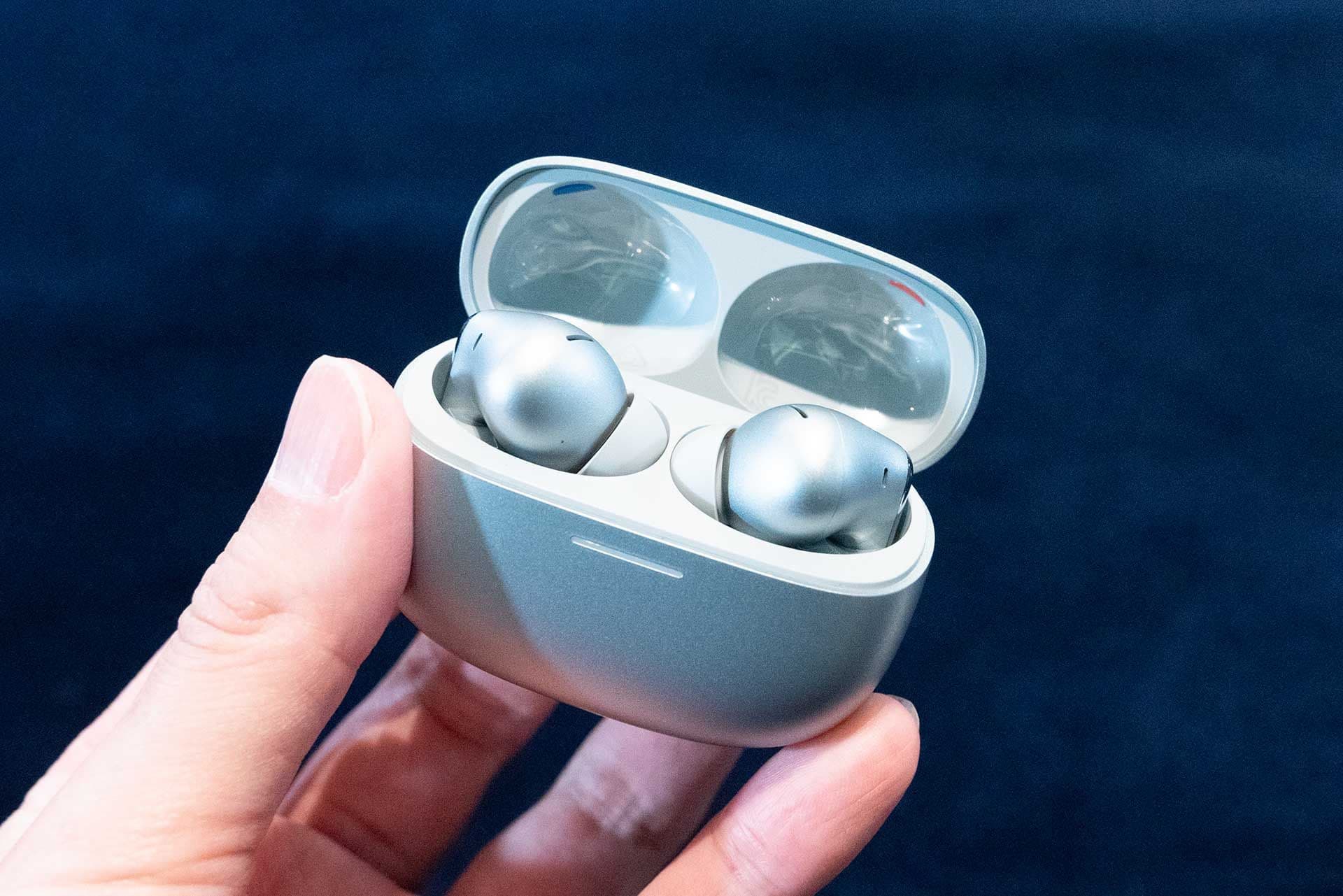 Xiaomi 推出 REDMI Buds 8 Pro，支持 55 dB 主动降噪、同轴三单元与 LDAC