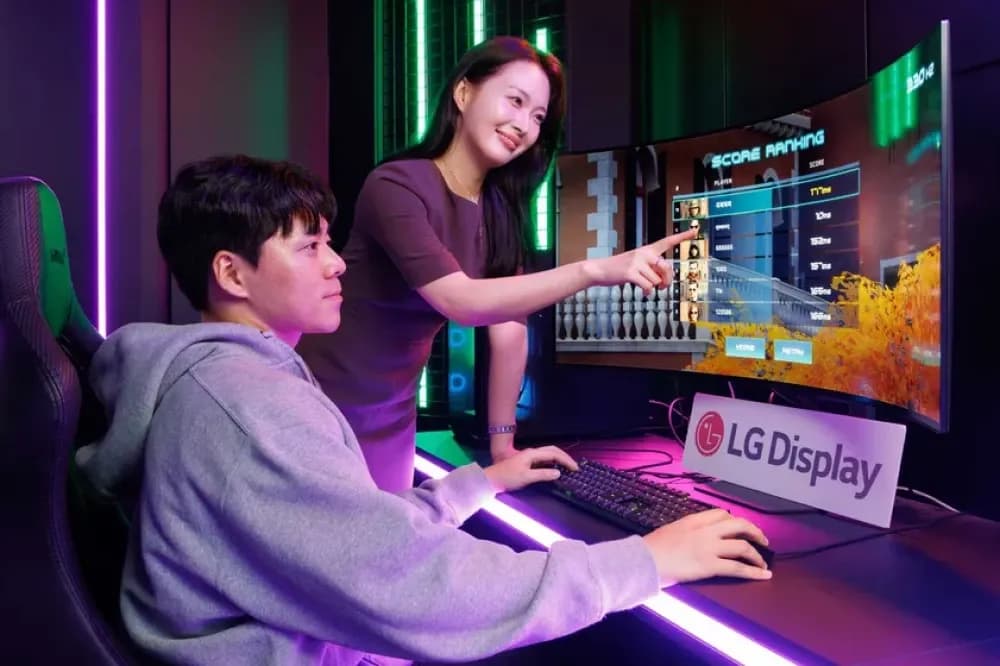 LG Presents a Prototype Monitor Featuring Variable Refresh Rates up to 720 Hz