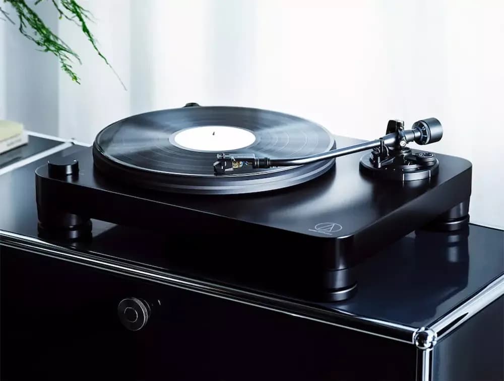 Audio-Technica AT-LP7X – New Turntable Offering from CES 2026