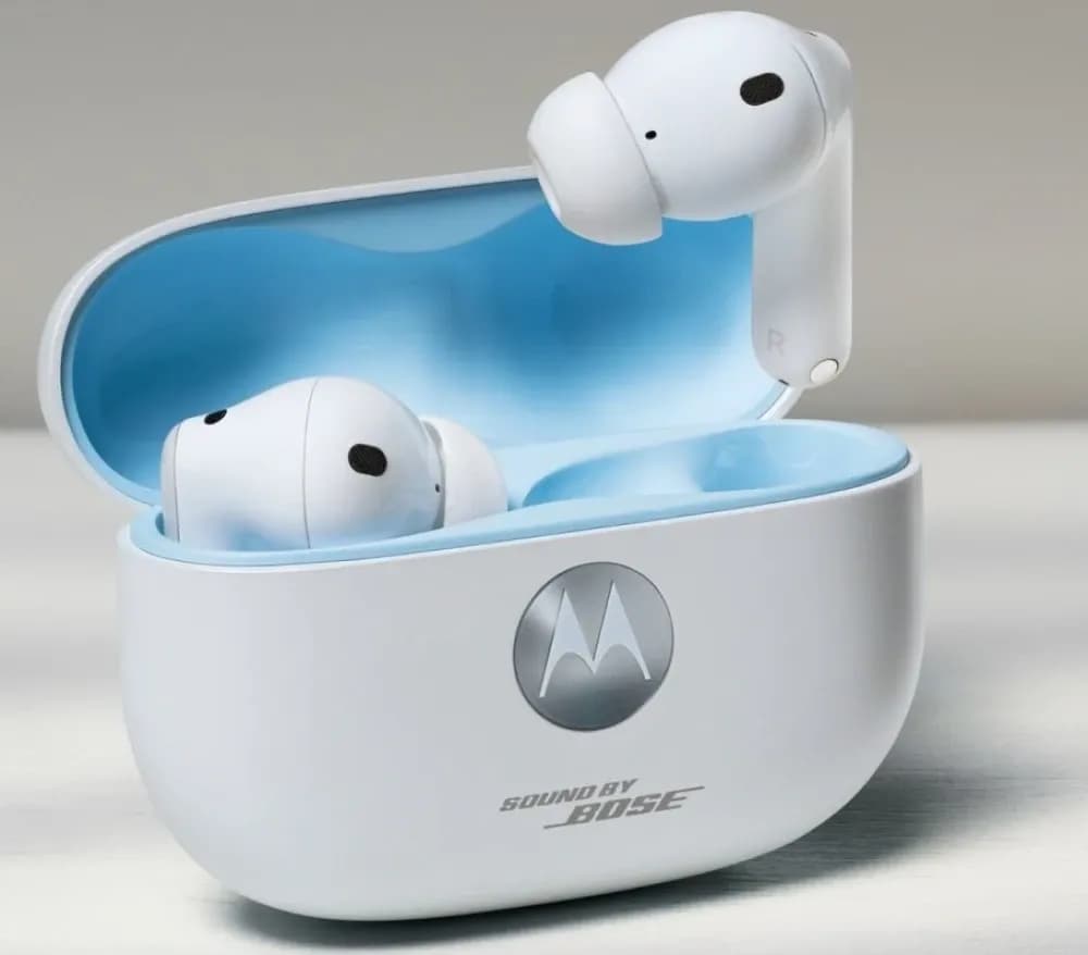 Motorola Moto Buds 2 Plus Images Leaked Revealing New Design and Features