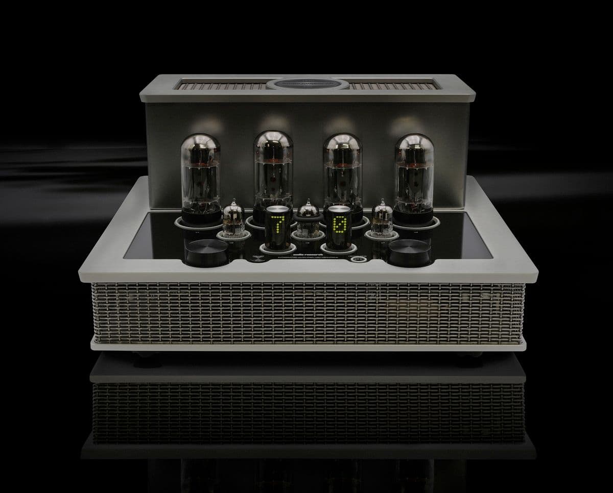 Audio Research I/70: Incorporation of KT120 Valves Enhancing Dynamics
