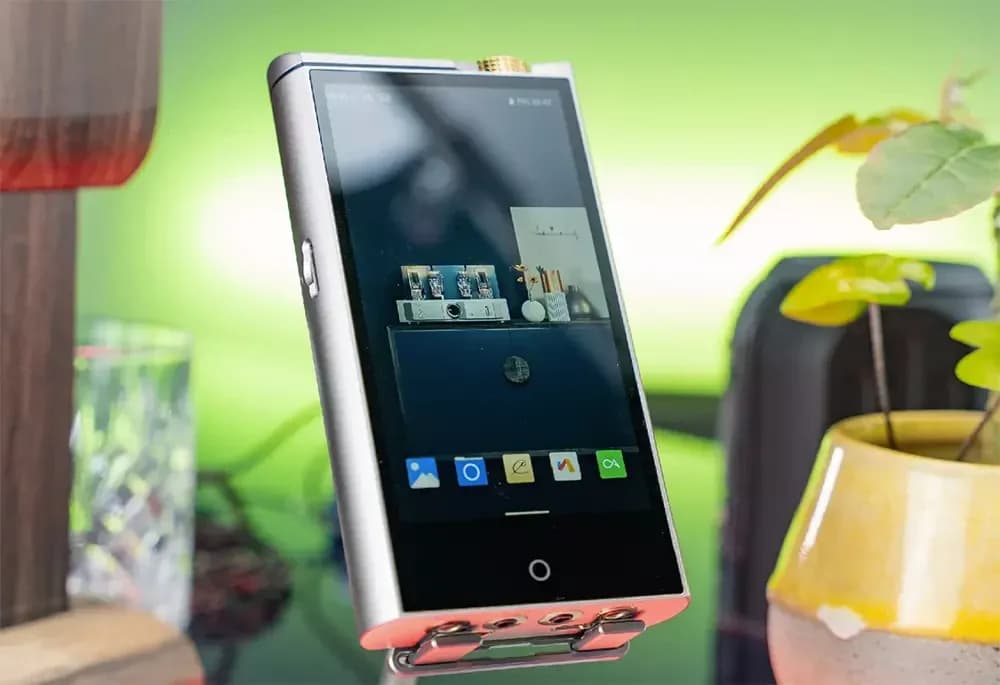 Cayin N7+: Portable High-Resolution Audio Player with Balanced Amplification