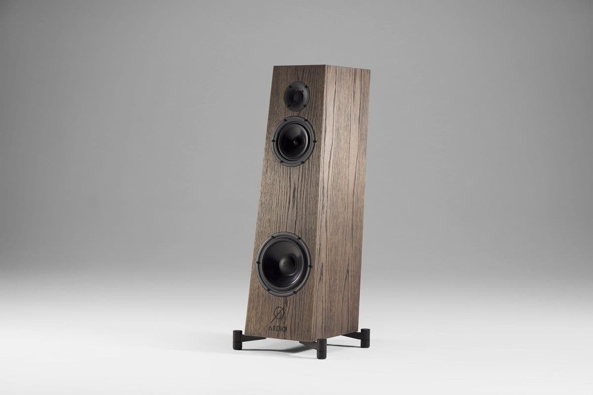 Experience the Supreme Sound of Ø Audio Speakers at Q21