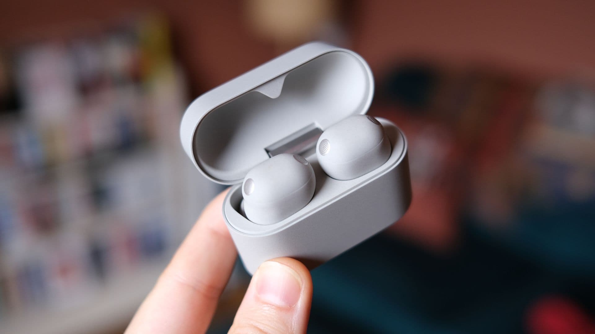 Samsung Galaxy Buds 4 Pro Leak Reveals New Flat-Stem Design, IP57 Rating, and 26-Hour Battery Ahead of Galaxy S26 Ultra Launch