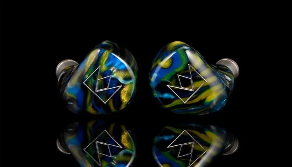Noble Audio Unveils Van Gogh Earphones, Fusing Audio Precision with Artistic Design