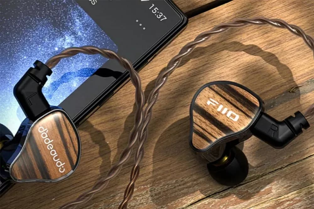 FiiO JH13: Hybrid In-Ear Monitors with Triple Drivers for Exceptional Sound