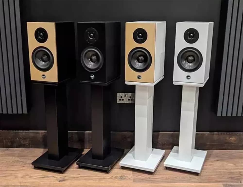 D'Von Audio Aurora SQ-20 and SQ-10 – Bookshelf Speakers from Devon County