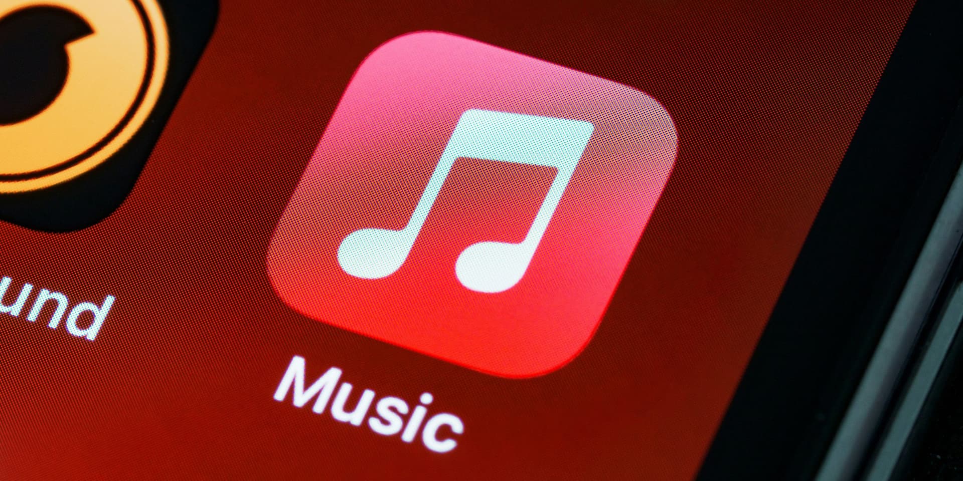 Apple Music Introduces Social Features for Enhanced Integration with WhatsApp