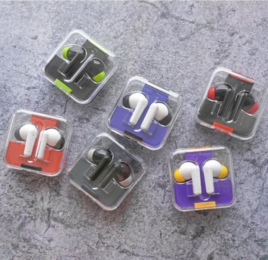 Clear Case Earphones with Accent Colors Launch in Six Variants