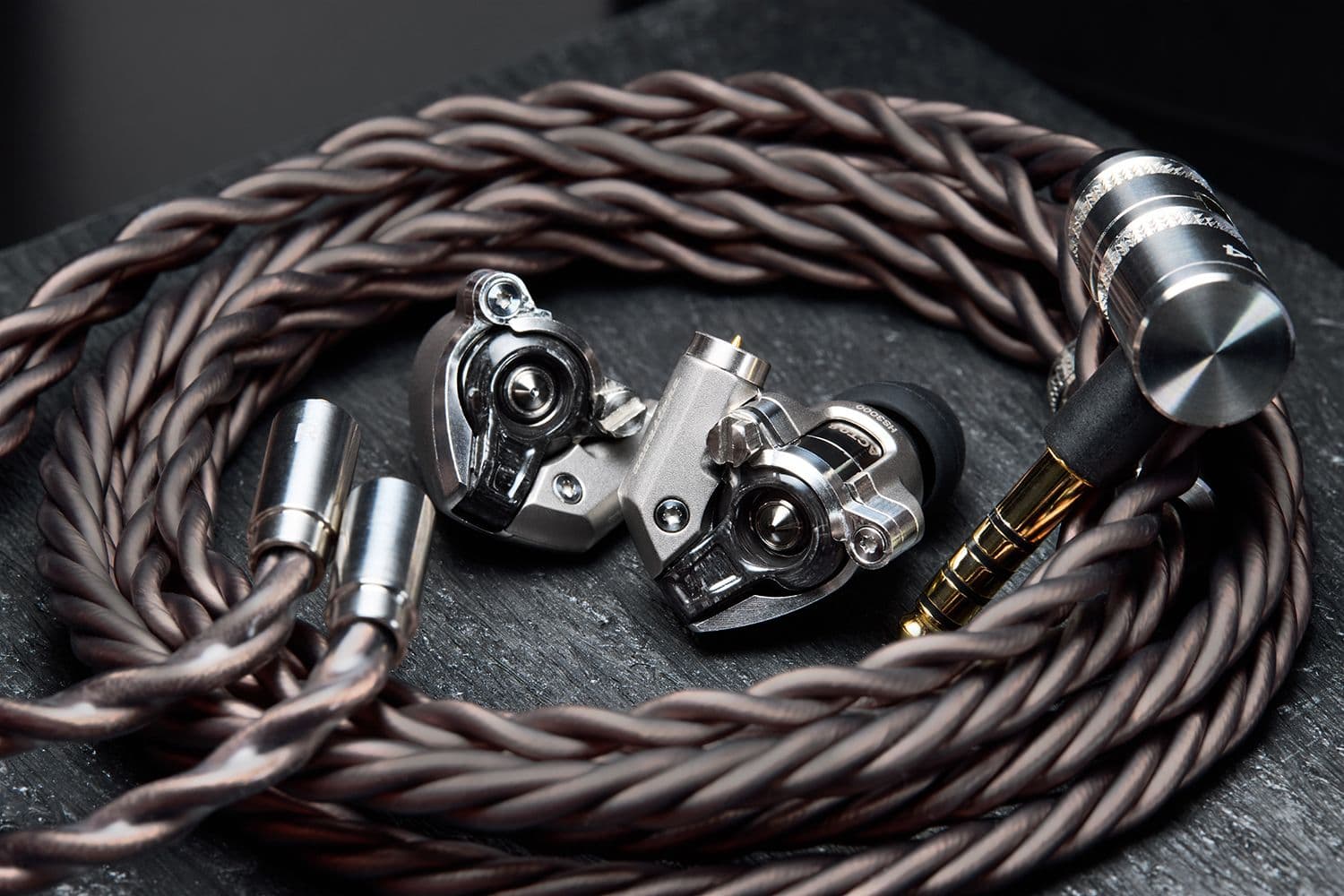Acoustune Announces the Flagship Earphones HS3000 HICHIRIKI with Advanced Linum-X Driver