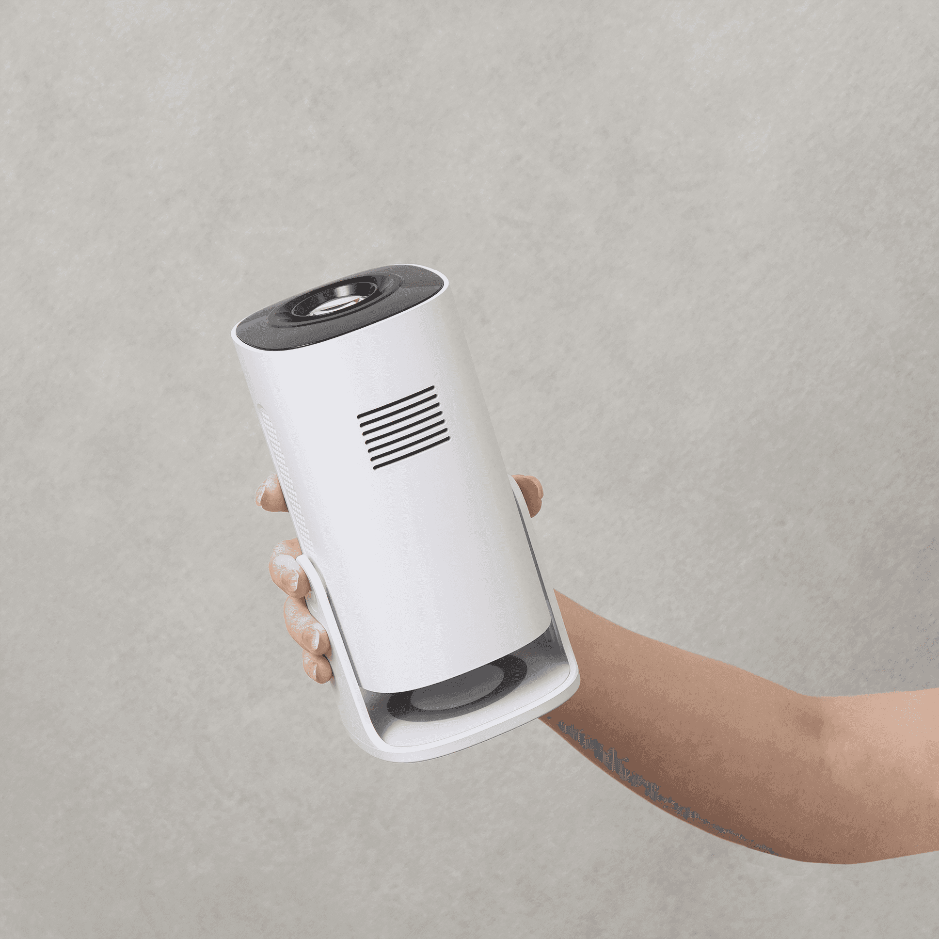 Nitori stellt den kompakten Projektor NEP-K220MM vor