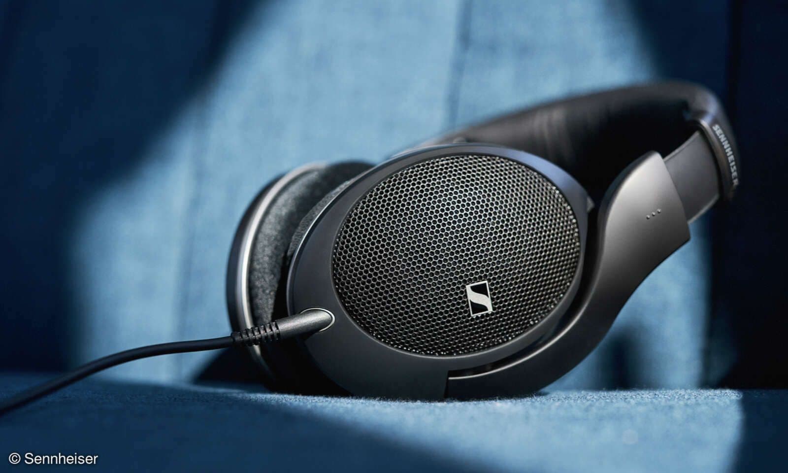 Sennheiser Introduces the HD 550: An Audiophile’s Dream and Gamer’s Delight