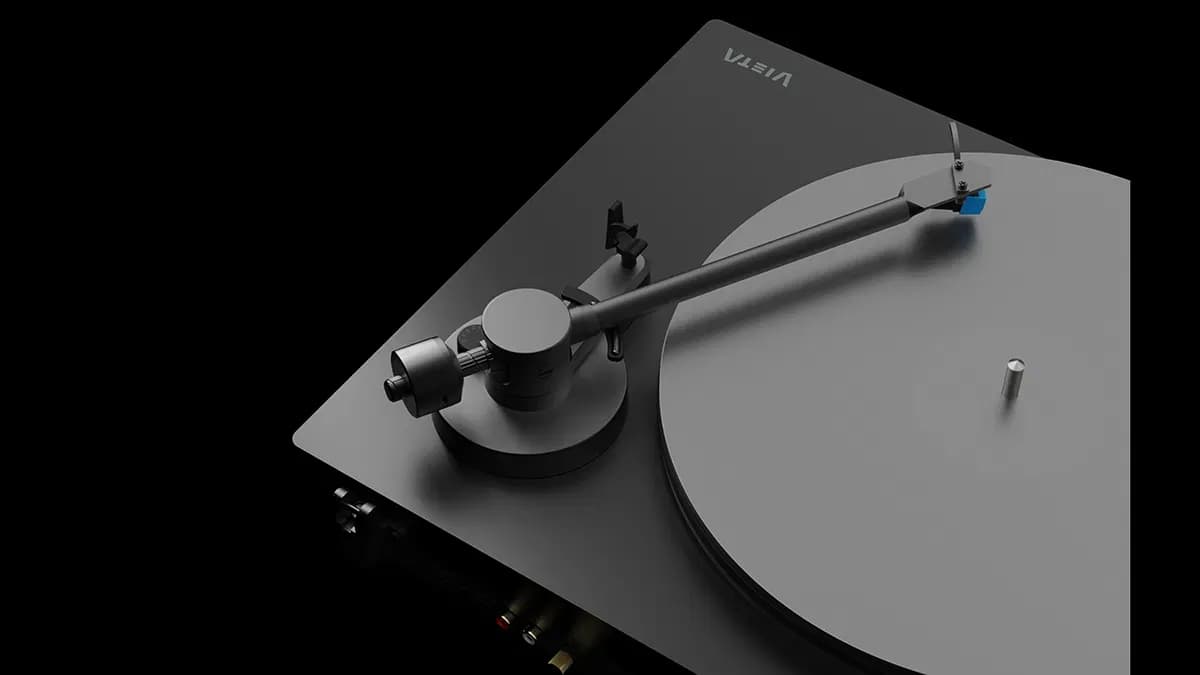 Vieta Celebrates 70 Years with Introduction of the G4000 Turntable