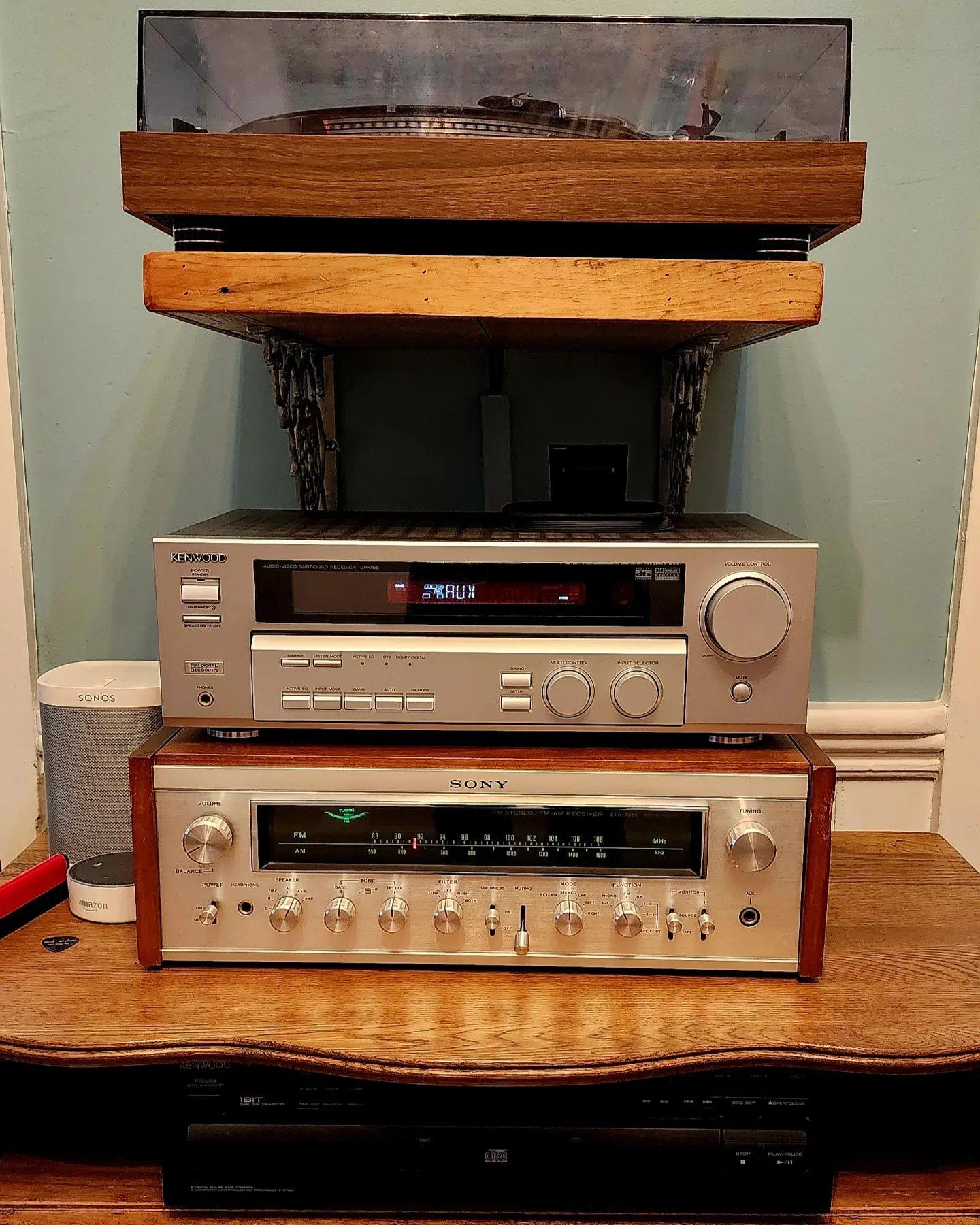 Bridging Generations with a Curated Journey Through Vintage Audio