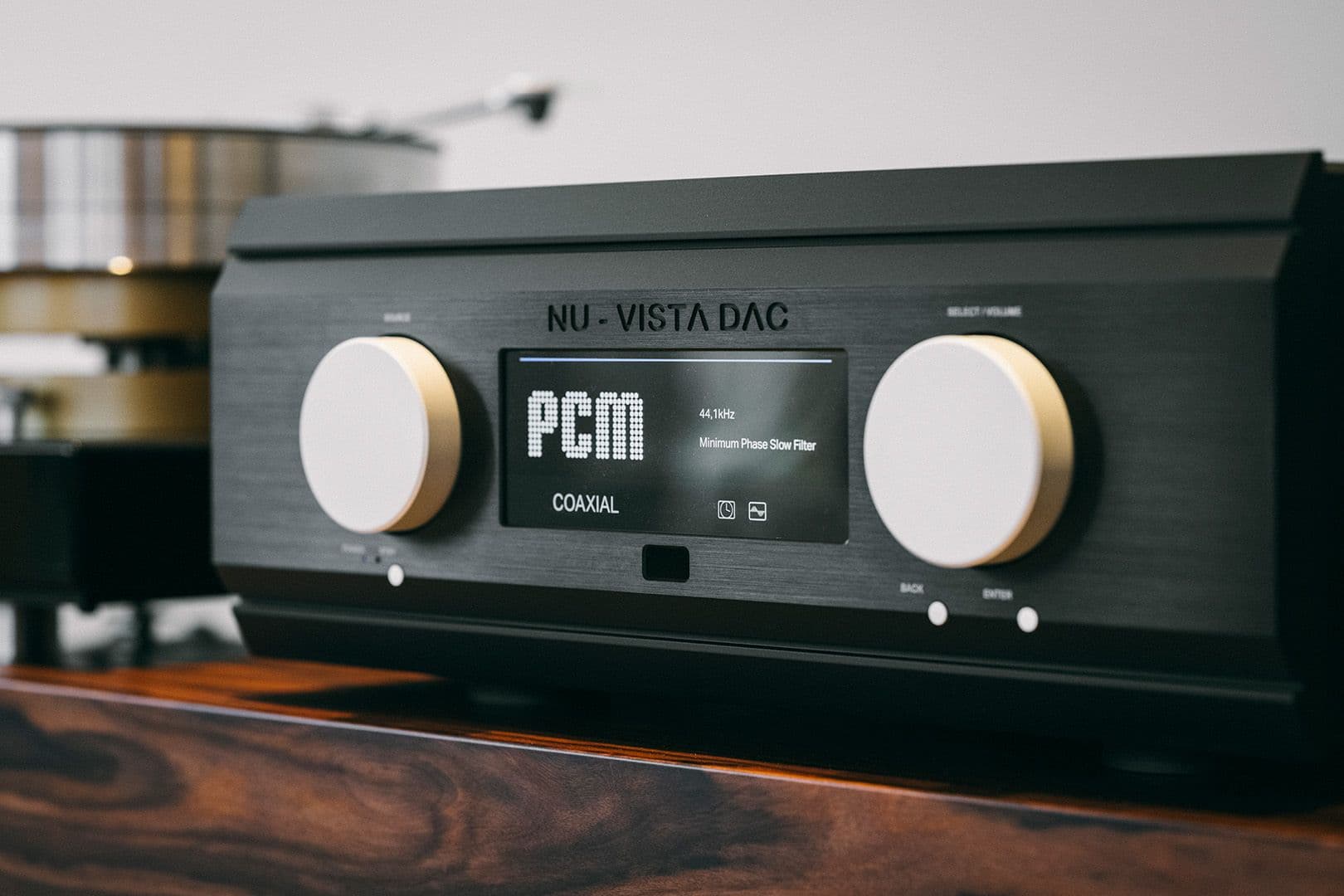Dual ES9038Q2M Chips in Nu-Vista DAC: A New Era of Pristine Dual Mono Sound