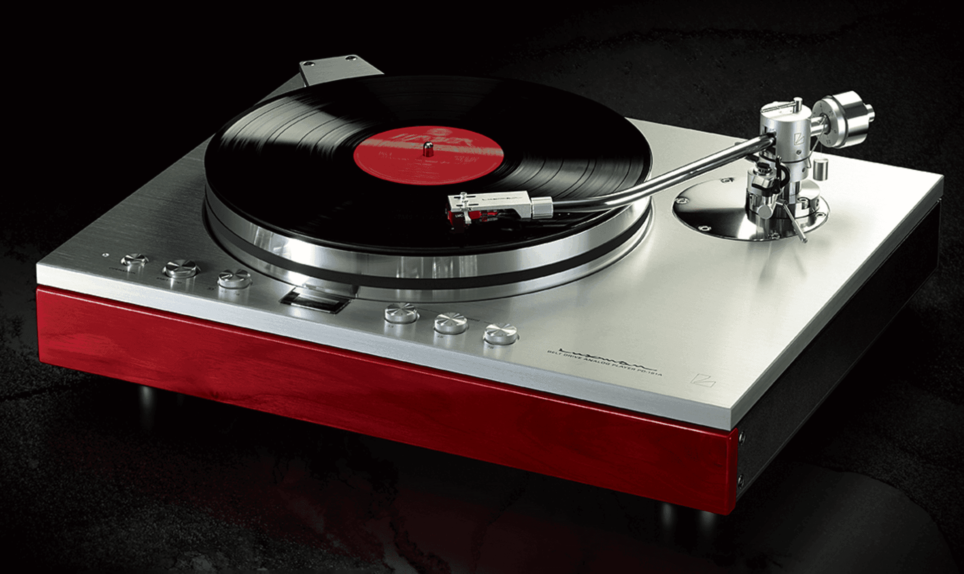 Luxman PD-191A Turntable: A Blend of Vintage Aesthetics and Modern Technology