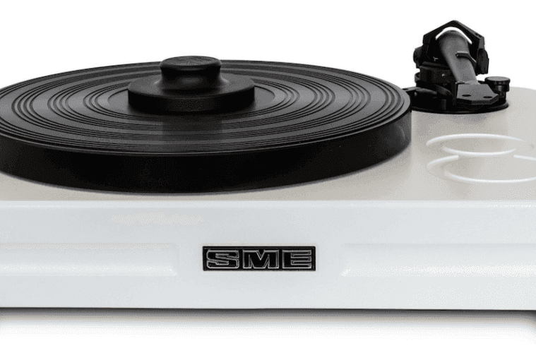 SME presenta el tocadiscos Model 8: Un nuevo estándar en reproducción de vinilos