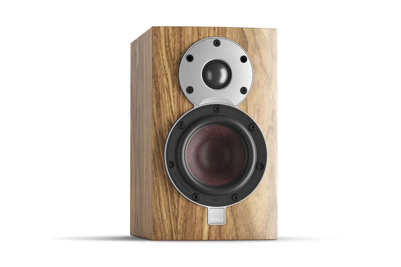 DALI MENUET SE New Finish "Natural Walnut" Announced