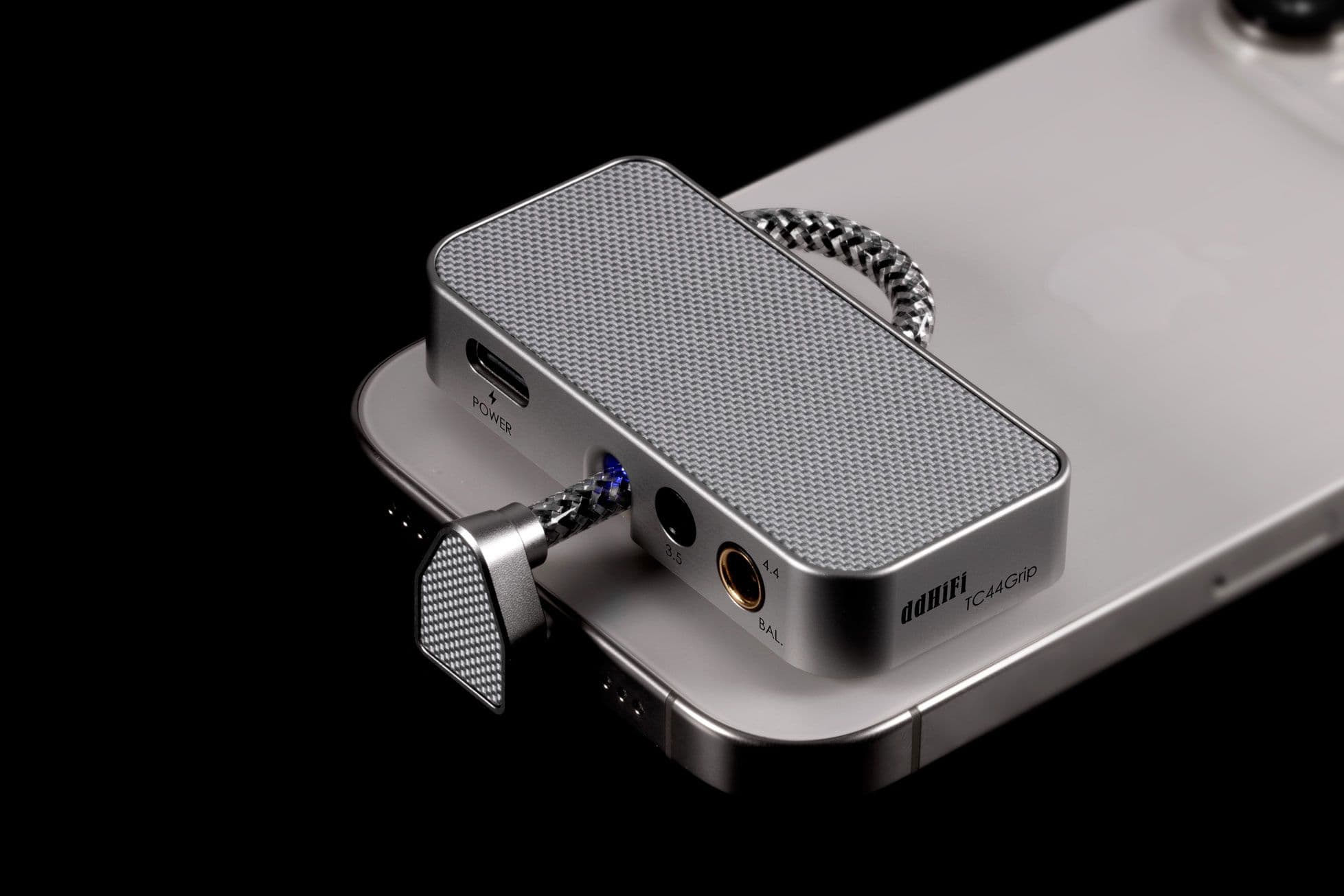 DD HiFi Releases Innovative TC44Grip Portable DAC Amplifier