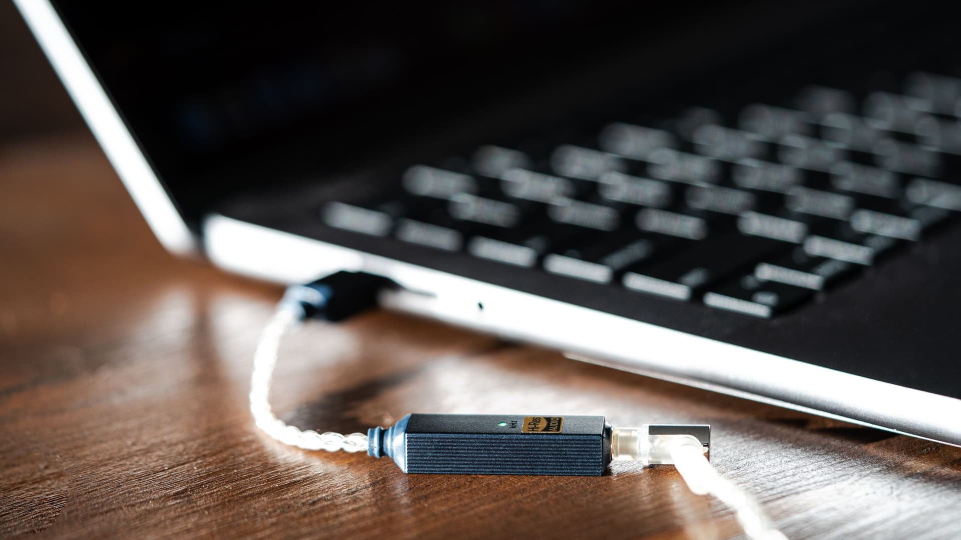 iFi Go Link 2 Ultra-Compact USB DAC Brings 32-bit/284kHz Hi-Res Audio to Phones and Laptops for $59