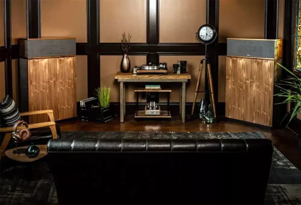 Klipsch Revamps Heritage Series with AK7 and La Scala AL6 Models