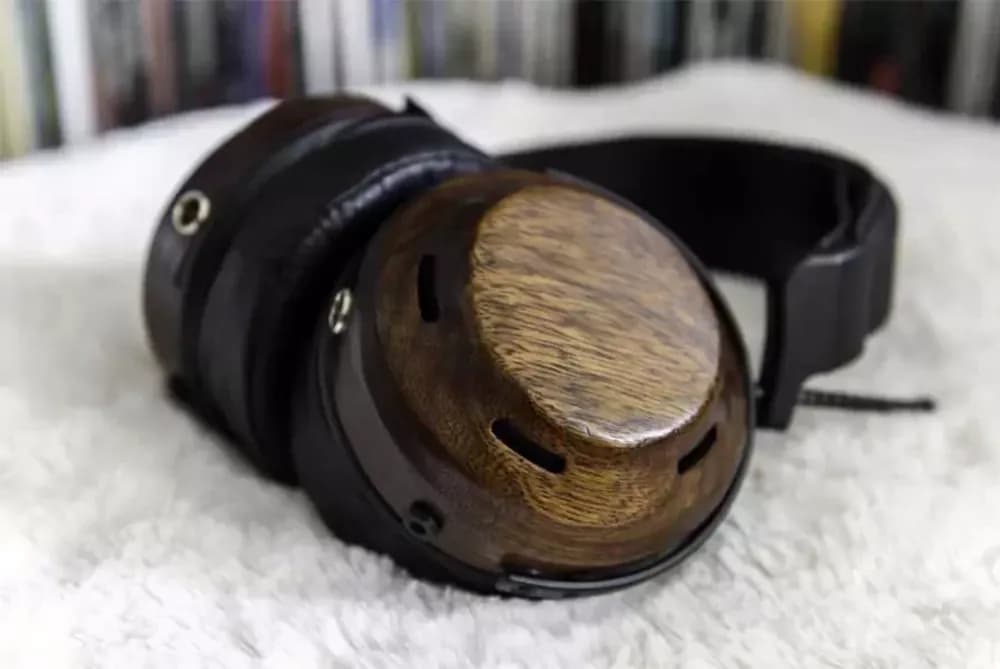 ZMF Ori 3.0 – Full-Size Closed Custom Planar Headphones