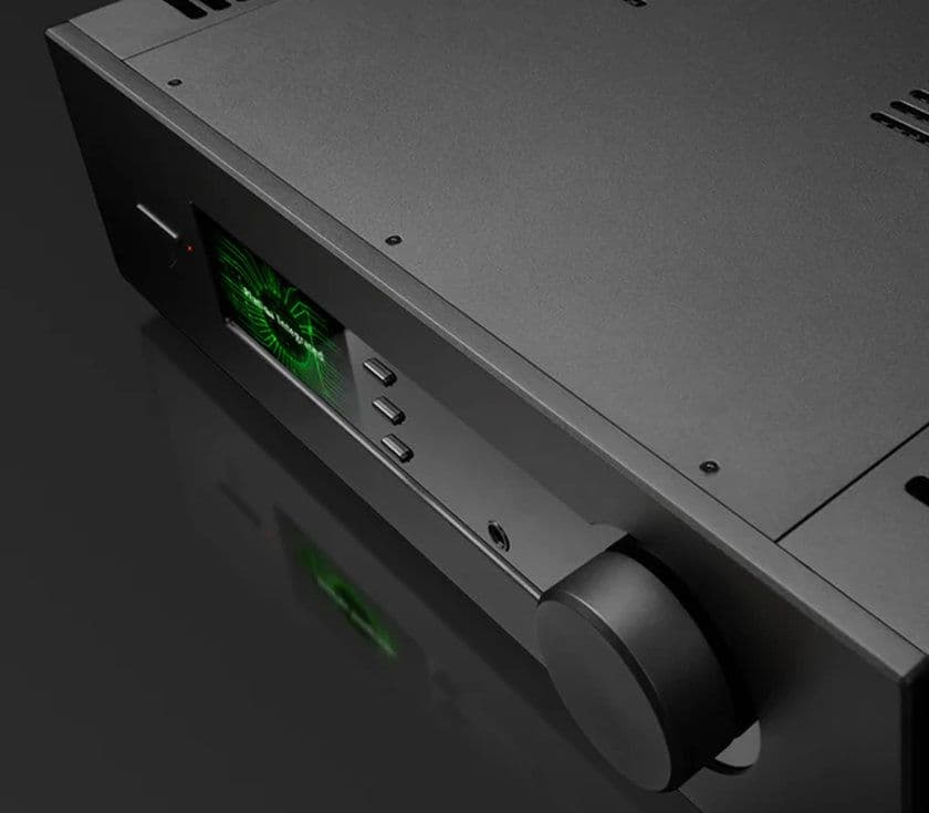 Introducing the QUAD Platina Integrated Amplifier: Excellence in Innovation