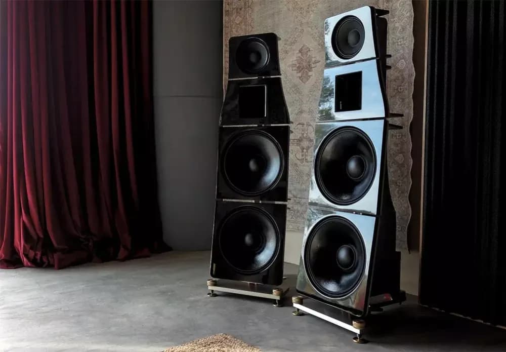 Cinnamon Cassia – Systèmes de haut-parleurs ouverts avec intégration active des basses