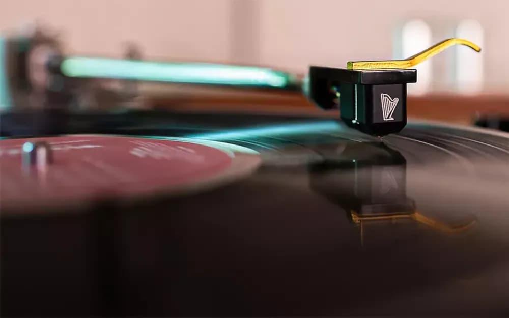 OTTA Mandolin: Precision-crafted Moving Coil Cartridge Debut by Over The Top Analogue