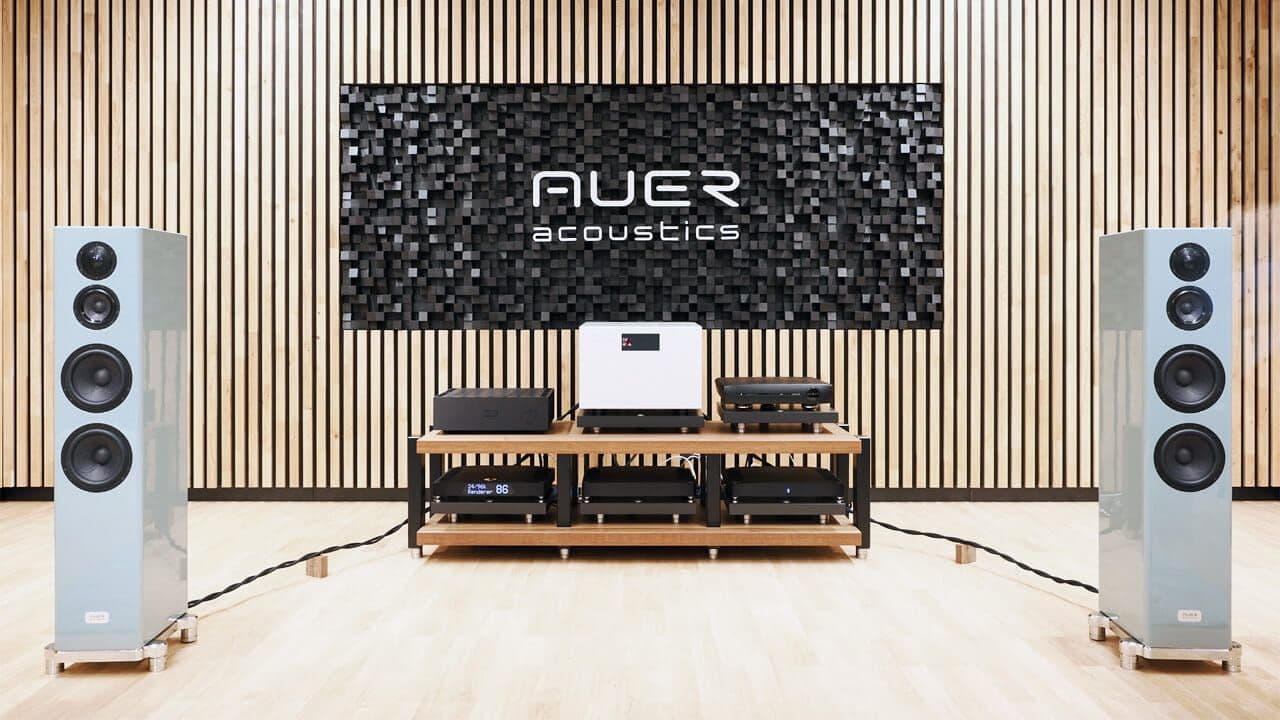AUER Acoustics Introduces Versura Speakers to the US Market