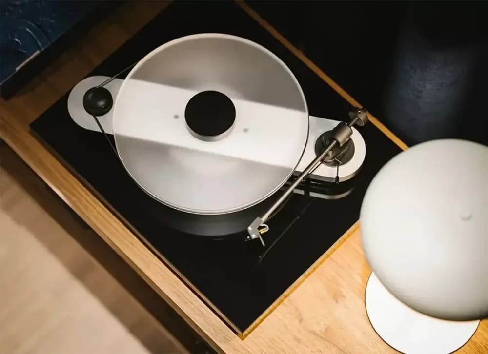 Pro-Ject Elemental Phono USB Final Edition: Enhanced Legendary Turntable