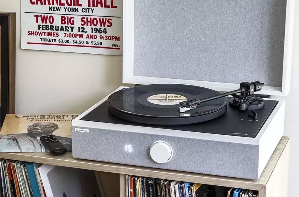 Andover Audio SpinPlay: A state-of-the-art vinyl record player for the 21st century