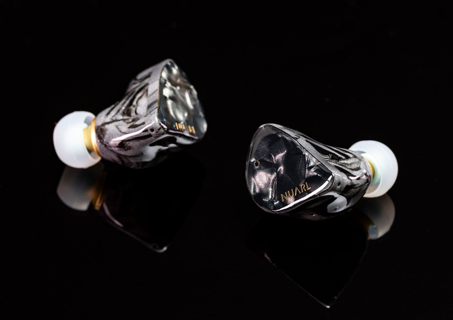 NUARL Releases the Limited Edition 'Night Mirage' Inovatör 2x2 Truly Wireless Earbuds